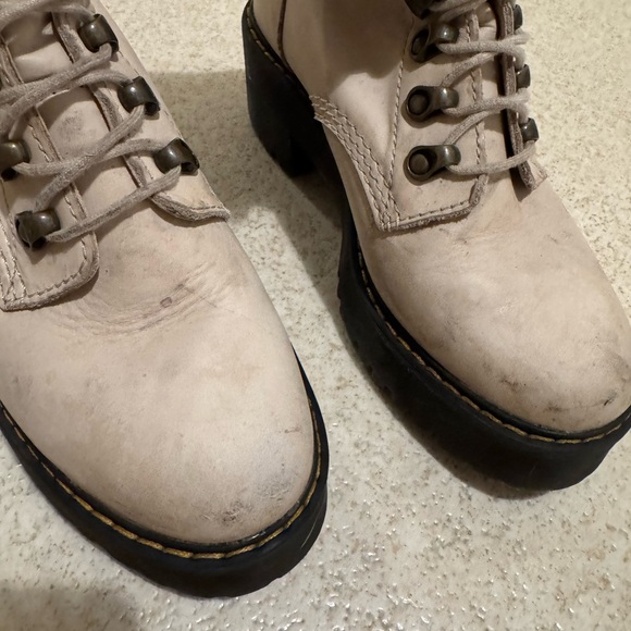 Dr. Martens White Lace-Up Boots - Picture 6 of 6